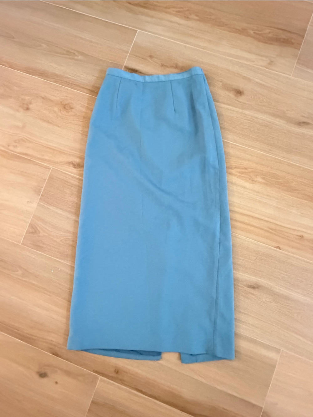 Women’s vintage blue maxi skirt size medium